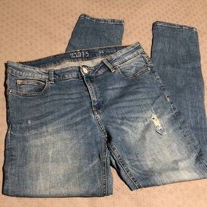 Zara Low Rise Skinny Fit Jeans